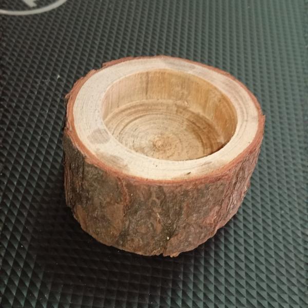 Handcrafted Pine Wood Candle Holder – 5x2.5 cm