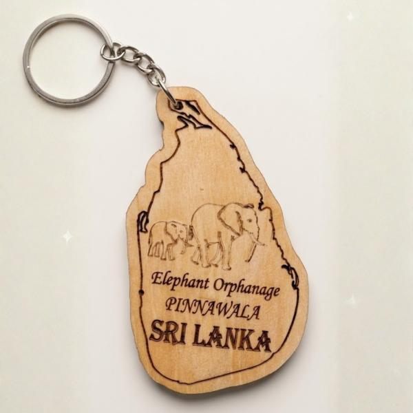 Laser Printed Pine Wood Souvenir Key Tags – Customizable Sri Lankan Designs