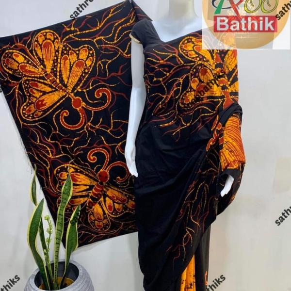Sathroo Bathiks – Sri Lankan Handmade Three-Colour Batik Saree with Jacket Piece