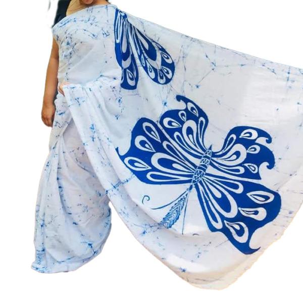 Elegant Two-Tone Handcrafted Batik Saree – Blue & White | Sinha Batik