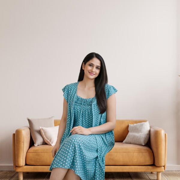 Vinsalu Night Dress & Housecoat