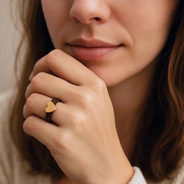 Handcrafted Coconut Shell Rings for Ladies – Customizable Size & Design